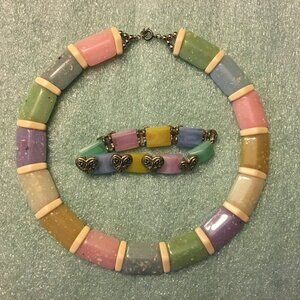 EASTER - 1970s Easter Colors Acrylic Collar Necklace & Bracelet
